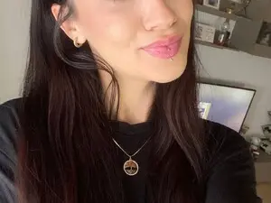 Myfreecams Watch Live Sex Cams of ValexieLux