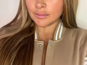 Myfreecams Sex Chat of Lunahot48