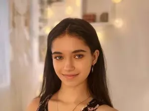 Myfreecams Sex Chat of Gia_Paige18