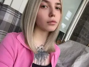Myfreecams Watch Live Sex Cams of Serphelia