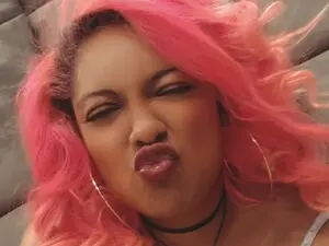 Myfreecams Free Porn Cam of Tattedbrownie