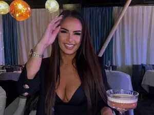 Myfreecams Adult Video Chat of Alma_Luv