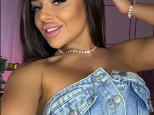 Myfreecams Private Sex Chat of Ellaacandy