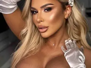 Myfreecams Free Porn Cam of SelenaDavies