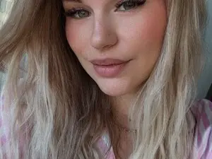 Myfreecams Live Sex Cam of DOMINICA_MINI