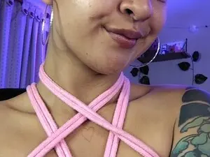 Myfreecams Watch Live Sex Cams of Mariajuana