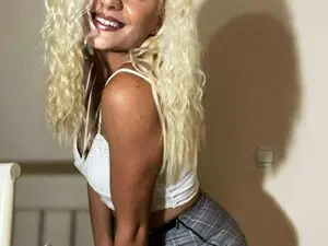 Myfreecams Sex Chat of LolasWorld