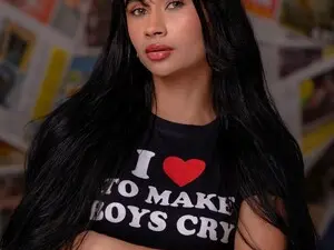 Myfreecams Live Sex Cam of Lizamaranth