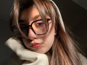 Myfreecams Live Porn of NiceNCute