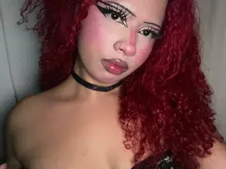Streamate Adult Video Chat of IdunBrunette