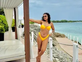 Streamate Adult Webcam of Silvana_Ruiz