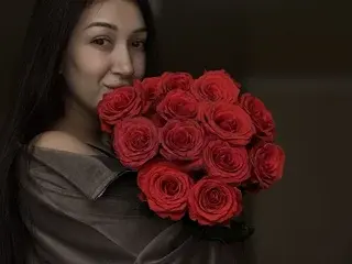 Streamate Live Porn of Lilya_Fox