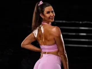 Streamate Nude Webcam of BrunetteRubyRose