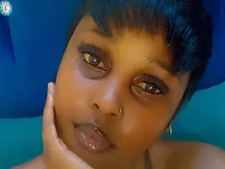 Streamate Adult Webcam of CurvyBootiliscious88