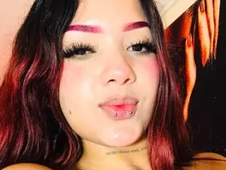 Streamate Live Sex of Kira_milk