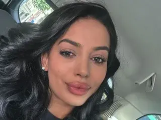 Streamate Live Sex Cam of Bella_Vixxen