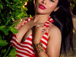 Streamate Watch Live Sex Cams of RoxyLyne