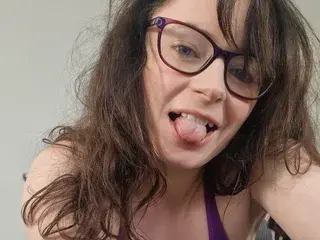 Streamate Watch Live Sex Cams of LucieWinters_UK