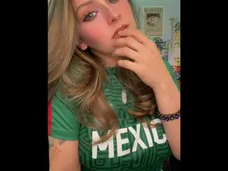 Streamate Live Porn of Alyx_Singer