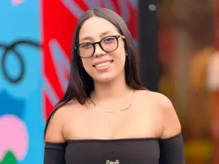 Streamate Live Porn of AriaLuxx