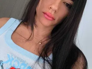 Streamate Live Sex Cam of Hannah_Valencia