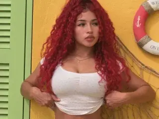 Streamate Adult Webcams of Curly915