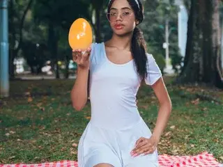 Streamate Live Sex of BrizzaHolguin