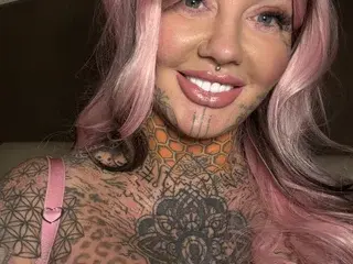 Streamate Sex Cam of CandyApplesxXx