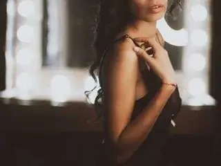 Streamate Adult Webcam of Jhuliaah