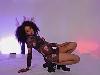 Streamate Free Live Porn of RihaLion