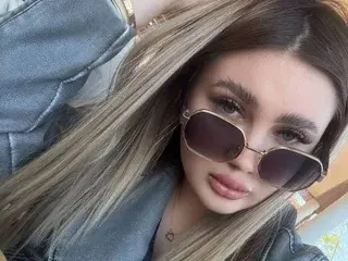 Streamate Live Sex Cam of SlankyMic