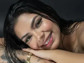 Streamate Private Sex Chat of LunaFever69