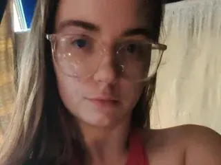 Streamate Live Sex Cam of MiAmorXX