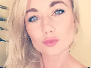 Streamate Live Sex Cam of KateDivineUK