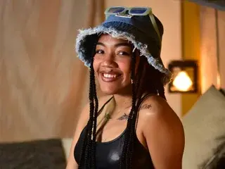 Streamate Live Sex Cam of Megan_Stoessel