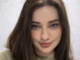 Streamate Live Porn of DemiLinda