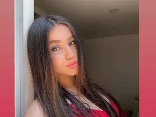 Streamate Nude Webcam of Alma_Rosse