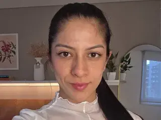 Streamate Watch Live Sex Cams of SarahRayy