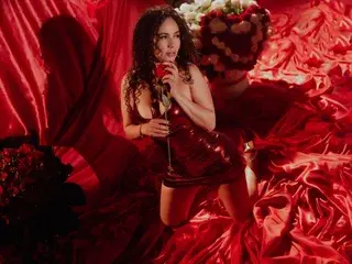 Streamate Watch Live Sex Cams of CatlinBouuvier