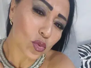 Streamate Free Live Porn of IamFranchely