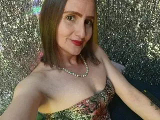 Streamate Live Porn of RubiHolmes