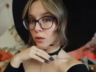 Streamate Watch Live Sex Cams of Magical_Fox