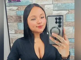 Streamate Best live sex cam show of SweetLanna