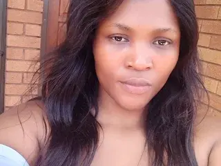 Streamate Free Porn Cam of BLAC_BOOTY21