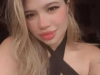 Streamate Live Sex Cam of ScarlethBrooks