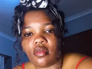 Streamate Sex Cam of BustyJOJO