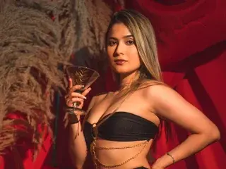 Streamate Live Sex Cam of Pauliinamayerss