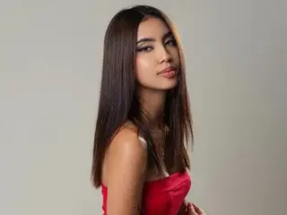 Streamate Nude Webcam of Giselle_Clair