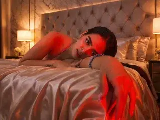 Streamate Nude Webcam of SaraDubois