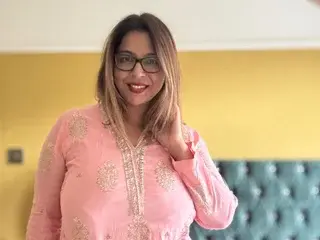 Streamate Watch Live Sex Cams of Zarah_Housewife